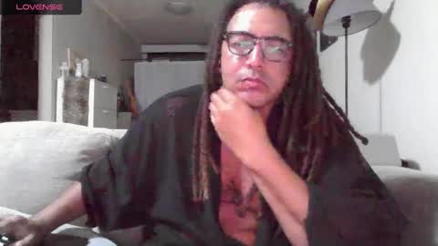 Snapshot of talent_scout_1 chatting on 02-10-25, 01:11 Edge Master Flash online show from 02-10-25, 01:11