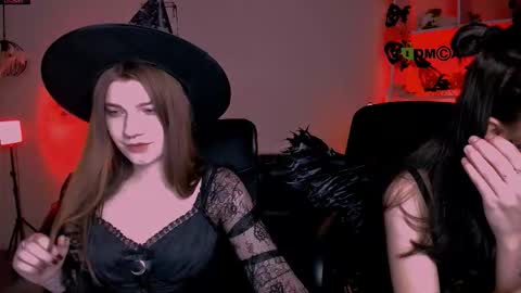 Snapshot of talia_seduce chatting on 10-22-25, 09:42 talia_seduce online show from 10-22-25, 09:42