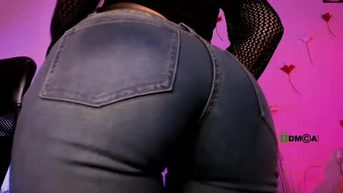 Snapshot of talia_seduce chatting on 02-28-26, 08:43 talia_seduce online show from 02-28-26, 08:43