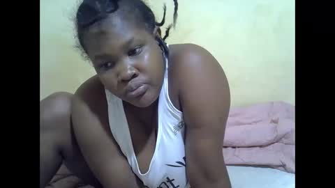 Snapshot of taliah254 chatting on 10-13-25, 07:41 taliah254 online show from 10-13-25, 07:41