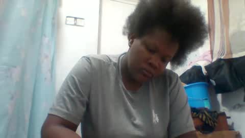 Snapshot of taliah254 chatting on 12-14-25, 06:23 taliah254 online show from 12-14-25, 06:23