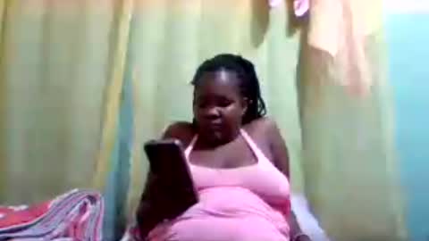 Snapshot of taliah254 chatting on 07-05-26, 04:25 taliah254 online show from 07-05-26, 04:25