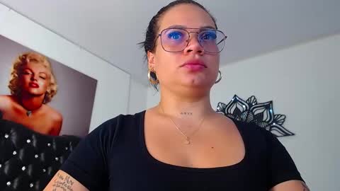 taliana36 online show from 02-24-25, 01:10