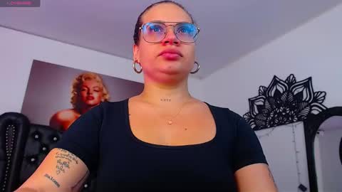 taliana36 online show from 10-16-25, 12:17