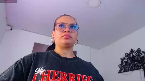 taliana36 online show from 10-21-25, 12:17