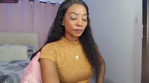 taliana  modelo independiente online show from 01-11-25, 01:16