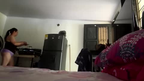 tali  online show from 12-22-25, 12:13