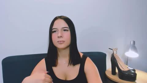 taliasensitive online show from 12-15-25, 07:18