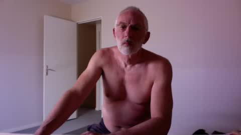 Jack Pierrot online show from 07-25-26, 12:14