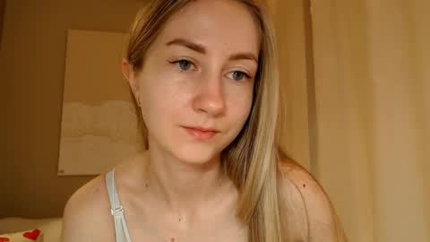  Kira  online show from 03-03-25, 09:33