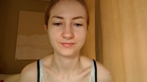  Kira  online show from 03-11-25, 07:48