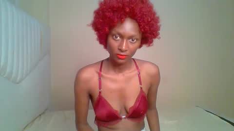 Snapshot of talisha_smiley chatting on 03-08-26, 02:15 talisha smiles online show from 03-08-26, 02:15