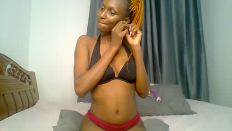Snapshot of talisha_smiley chatting on 07-08-26, 05:50 talisha smiles online show from 07-08-26, 05:50