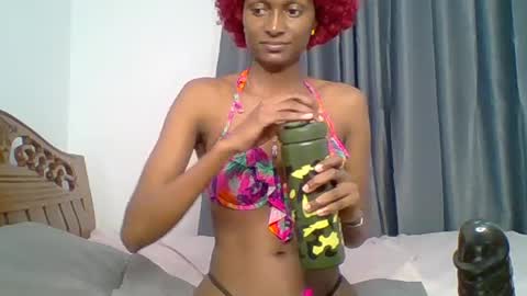 Snapshot of talisha_smiley chatting on 07-30-26, 12:59 talisha smiles online show from 07-30-26, 12:59