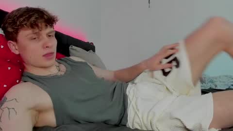 Colin online show from 04-09-26, 04:23