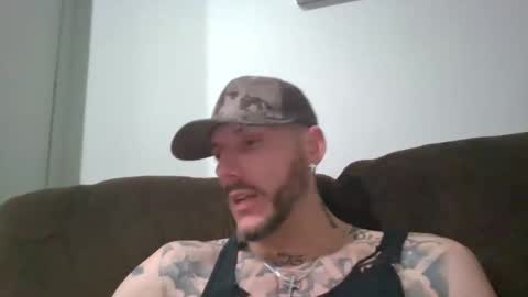 Snapshot of tallcleancuthung chatting on 03-30-26, 10:22 Tallcleancuthung online show from 03-30-26, 10:22