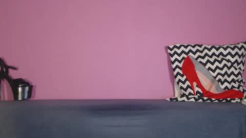 Snapshot of tallso chatting on 02-18-26, 06:15 Tallso online show from 02-18-26, 06:15