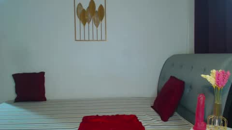 Snapshot of talyanarosa chatting on 12-07-24, 02:02 Talyana online show from 12-07-24, 02:02