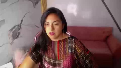 Snapshot of tamara_ch1 chatting on 09-09-25, 04:01 tamara_ch1 online show from 09-09-25, 04:01