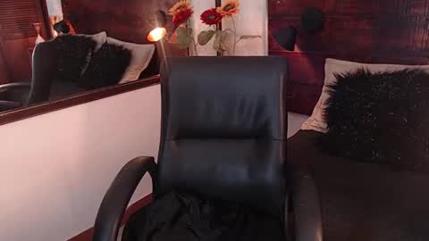    online show from 02-13-25, 09:38