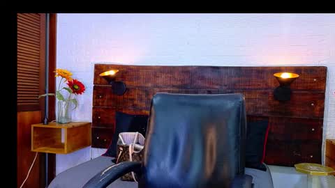    online show from 10-16-25, 10:05