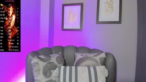 Snapshot of tamaraakins chatting on 09-16-25, 12:28 Tamy online show from 09-16-25, 12:28