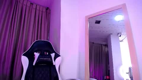 tamararosses online show from 07-22-26, 01:58