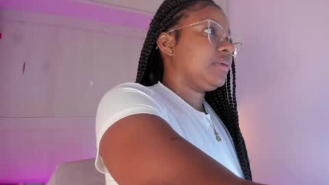 Tami online show from 04-05-26, 12:24