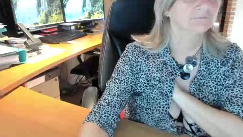 Tammy online show from 01-27-25, 09:34