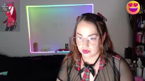 Snapshot of tammy_parker chatting on 02-15-26, 04:53 Tammy Parker online show from 02-15-26, 04:53