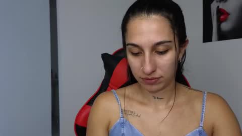 Snapshot of tammyandrade_ chatting on 02-26-25, 10:31 tammy online show from 02-26-25, 10:31