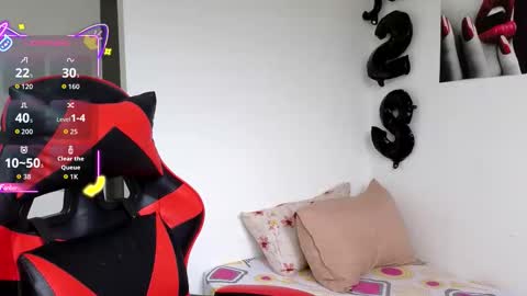 Snapshot of tammyandrade_ chatting on 10-17-25, 03:58 tammy online show from 10-17-25, 03:58