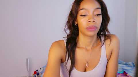 Snapshot of tamylynn05 chatting on 06-28-26, 11:00 tamylynn online show from 06-28-26, 11:00