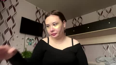 Marry online show from 04-18-26, 05:11