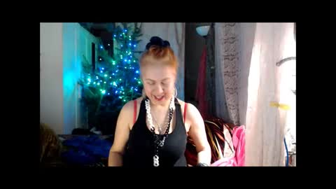 Snapshot of tanganiika chatting on 01-01-25, 01:16 Milena online show from 01-01-25, 01:16