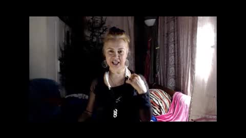 Milena online show from 01-17-25, 11:40