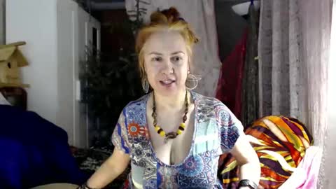 Snapshot of tanganiika chatting on 02-11-25, 02:57 Milena online show from 02-11-25, 02:57