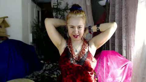 Snapshot of tanganiika chatting on 02-17-25, 01:53 Milena online show from 02-17-25, 01:53