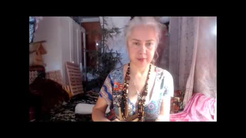 Snapshot of tanganiika chatting on 10-22-25, 05:08 Milena online show from 10-22-25, 05:08