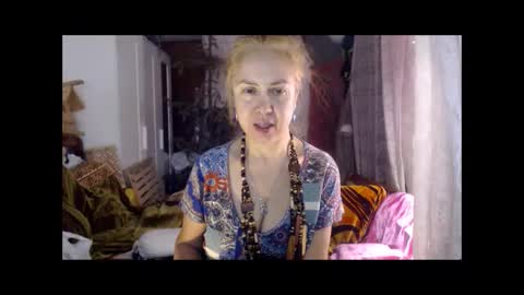 Snapshot of tanganiika chatting on 11-05-25, 10:26 Milena online show from 11-05-25, 10:26