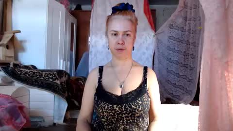 Snapshot of tanganiika chatting on 02-25-26, 08:13 Milena online show from 02-25-26, 08:13