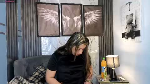 Snapshot of tania_cambridge chatting on 07-08-26, 08:57 online show from 07-08-26, 08:57
