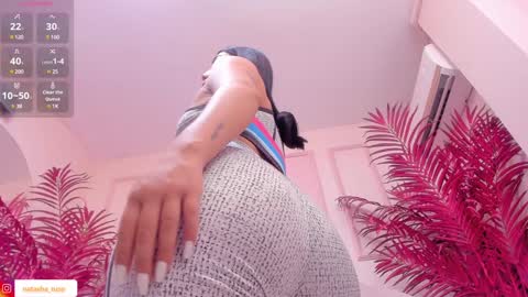 Snapshot of taniamilan chatting on 01-31-25, 11:35 Tania online show from 01-31-25, 11:35