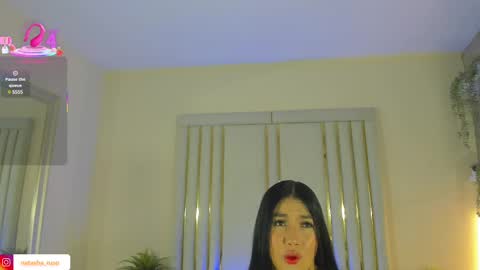 Snapshot of taniamilan chatting on 03-12-25, 11:31 Tania online show from 03-12-25, 11:31