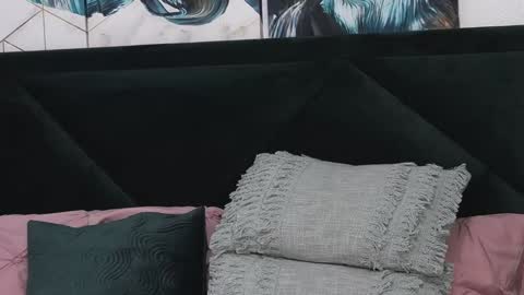 Snapshot of taniyagrey chatting on 12-28-24, 07:11 tanyaGrey online show from 12-28-24, 07:11