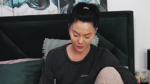 Snapshot of taniyagrey chatting on 12-29-24, 08:11 tanyaGrey online show from 12-29-24, 08:11