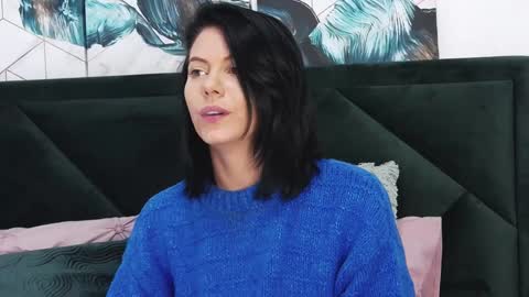 Snapshot of taniyagrey chatting on 01-08-25, 07:34 tanyaGrey online show from 01-08-25, 07:34