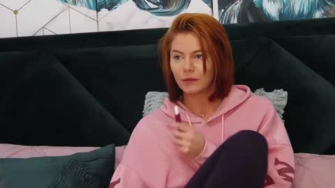 Snapshot of taniyagrey chatting on 02-13-25, 10:55 tanyaGrey online show from 02-13-25, 10:55