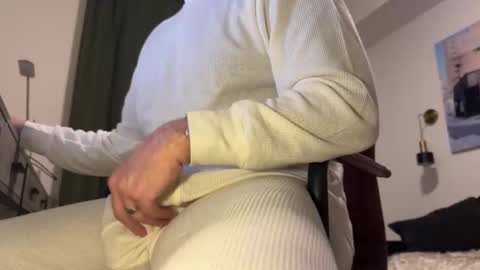 Snapshot of tankguyusa chatting on 12-29-24, 02:52 Tank Guy online show from 12-29-24, 02:52