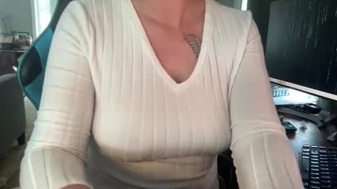 Snapshot of tantricbella chatting on 02-07-26, 07:50 tantricbella online show from 02-07-26, 07:50